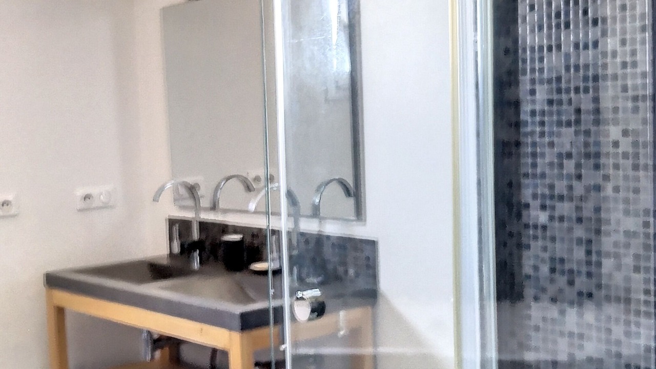 Photo of Bathroom in Saint-Clement