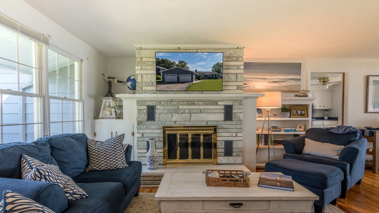 Photo of Livingroom in Sodus Point