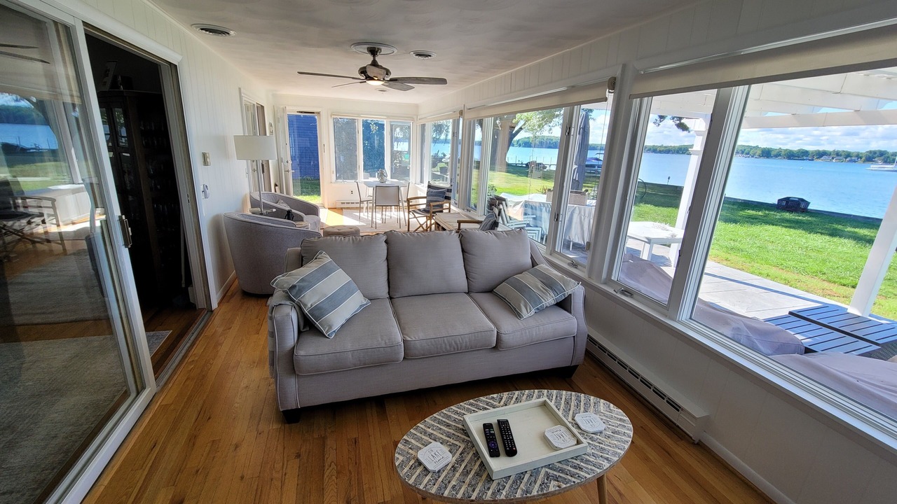 Photo of Livingroom in Sodus Point