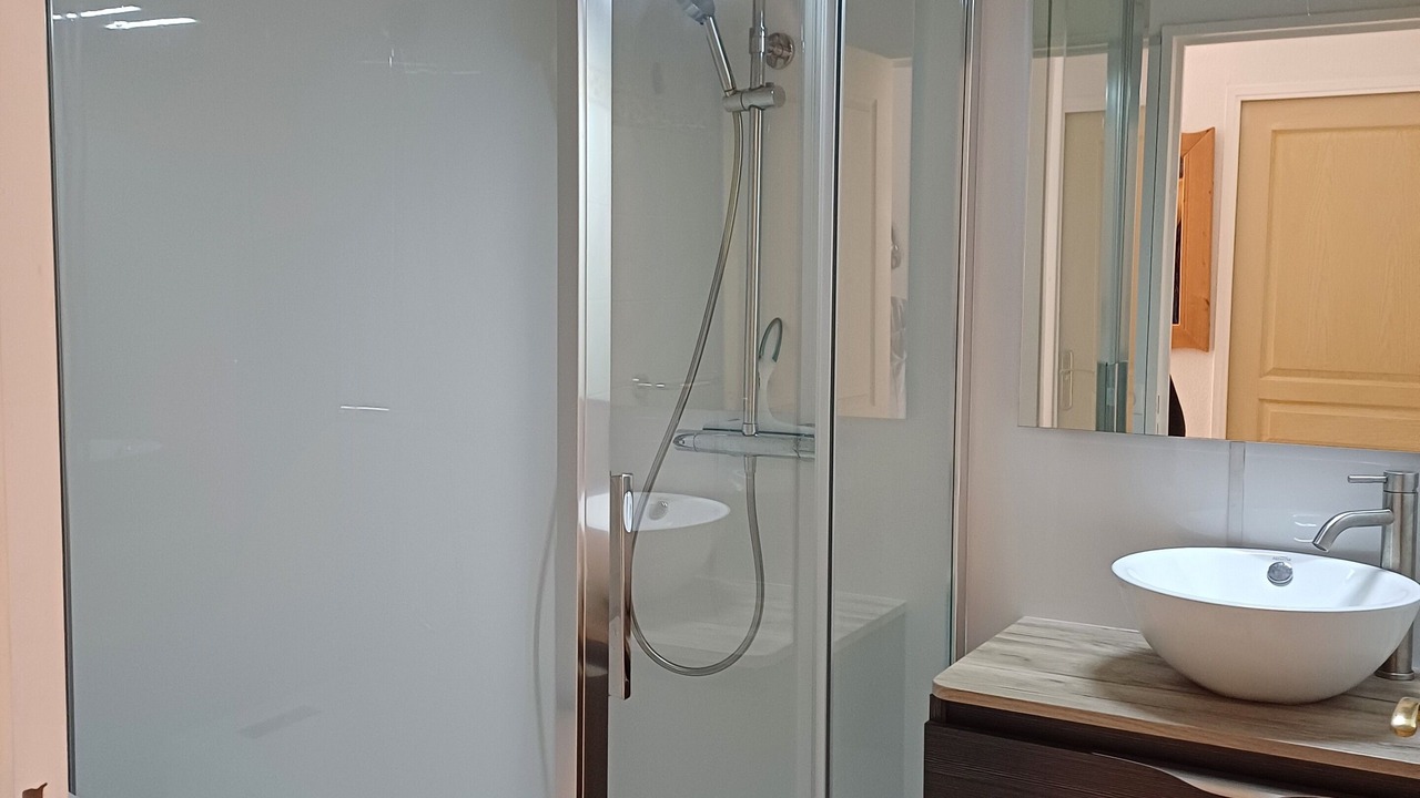 Photo of Bathroom in Bagneres-de-Luchon