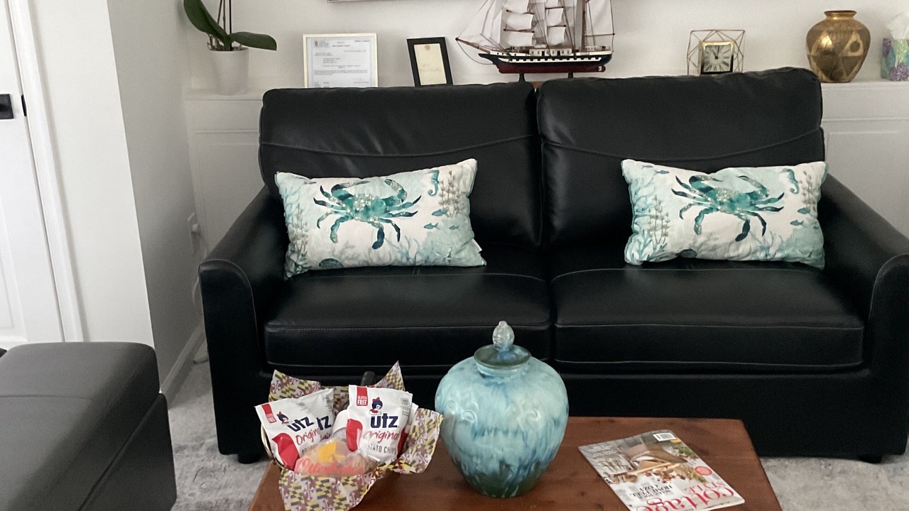 Photo of Livingroom in Cape Saint Claire