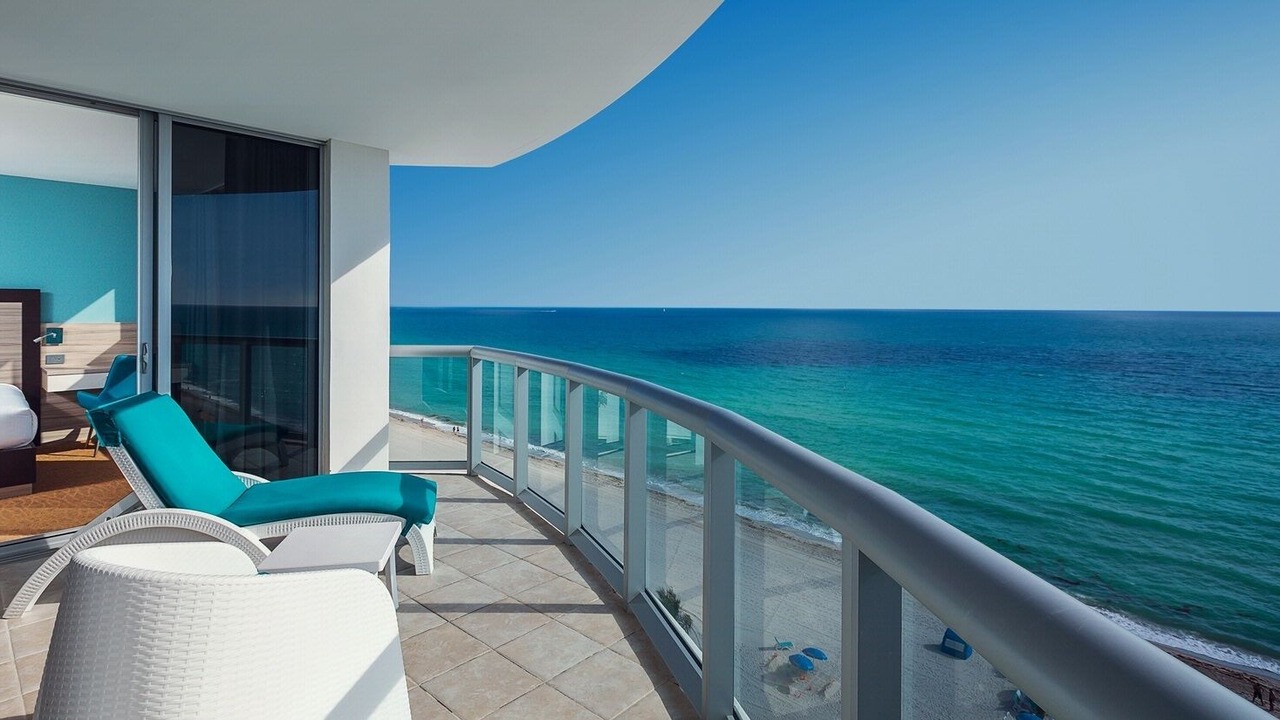 Photo of Outdoor in Sunny Isles Beach