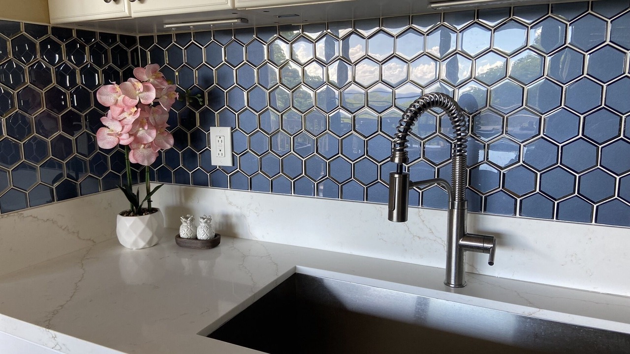 Photo of Bathroom in Makaha Valley