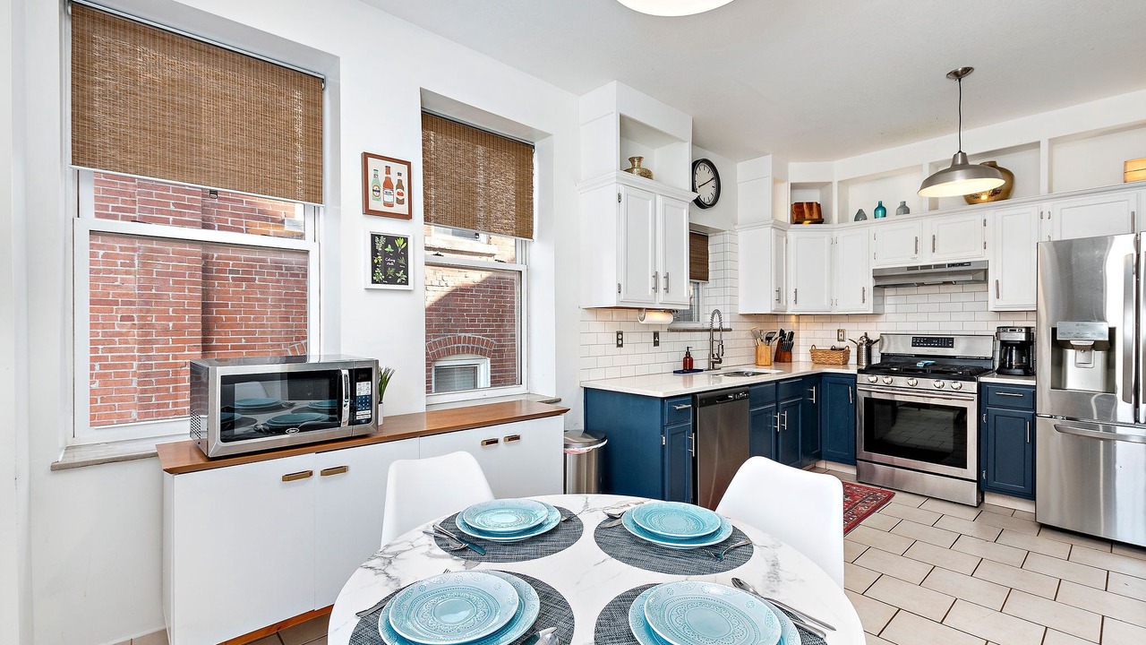 Photo of Kitchen in Columbus Park