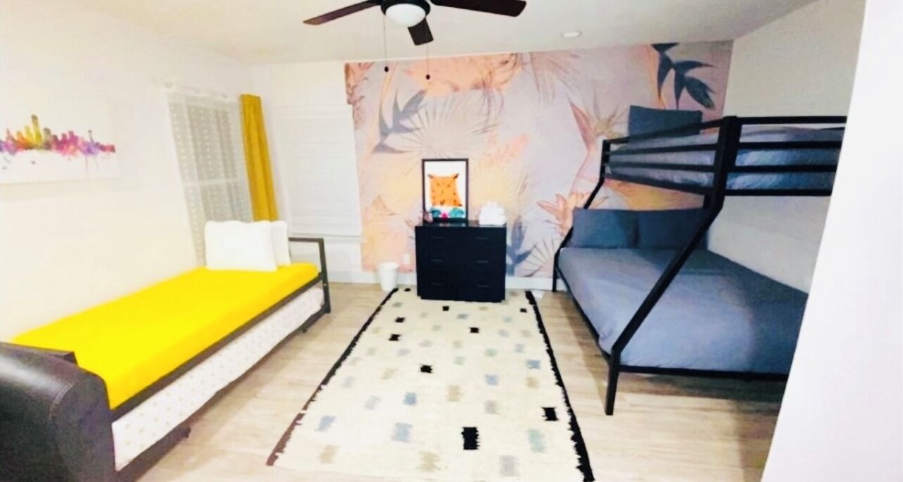 Photo of Bedroom in Oak Cliff
