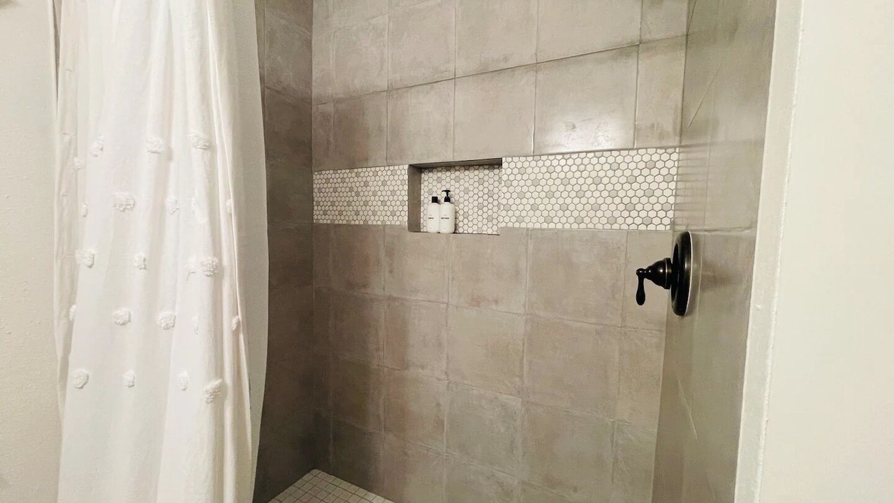 Photo of Bathroom in Oak Cliff