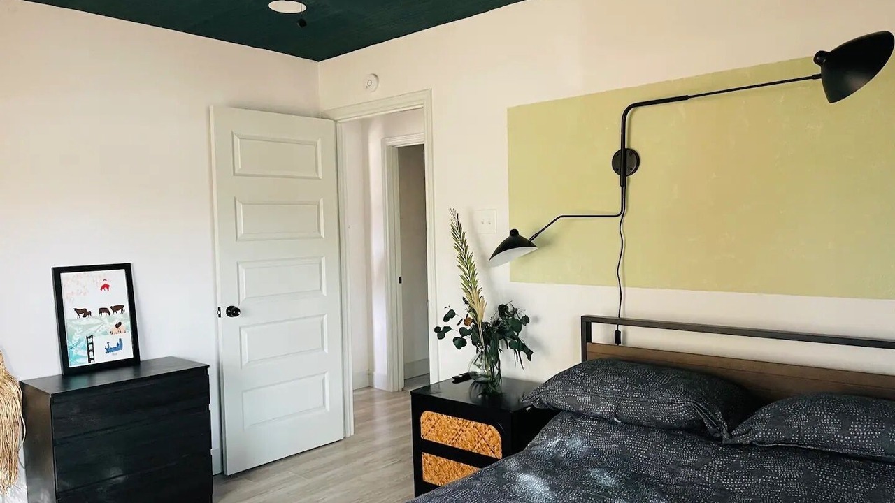 Photo of Bedroom in Oak Cliff