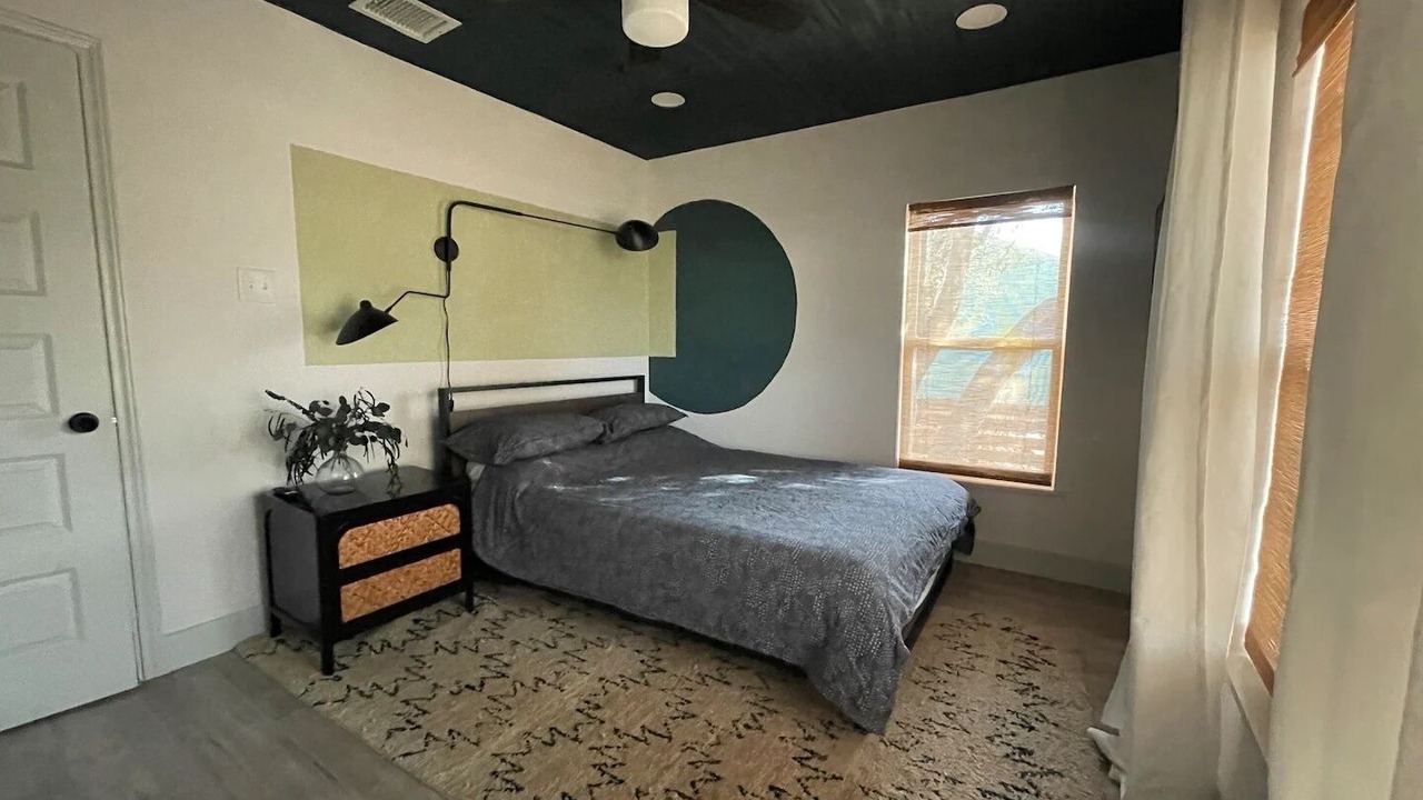 Photo of Bedroom in Oak Cliff