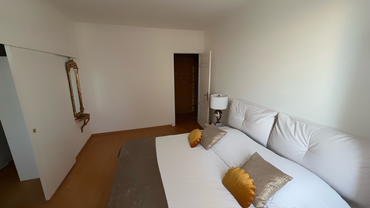 Photo of Bedroom in Bourg-sur-Gironde