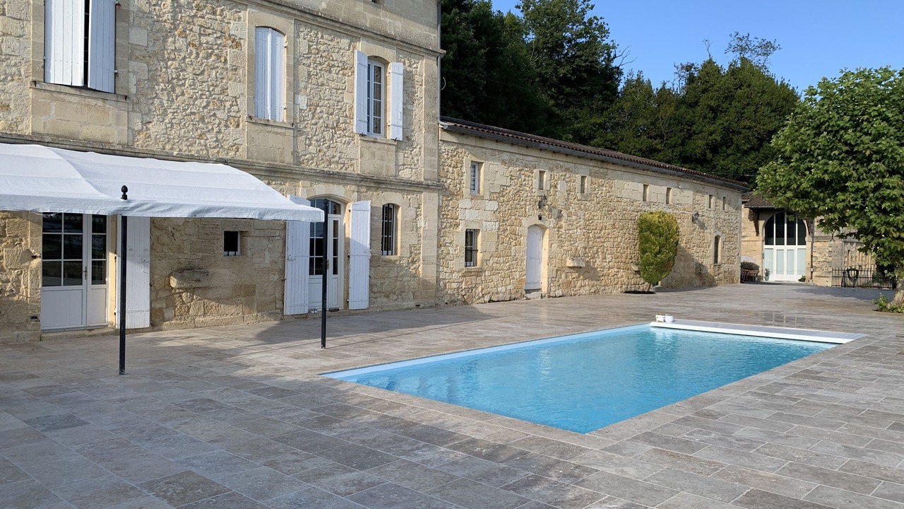 Photo of Outdoor in Bourg-sur-Gironde