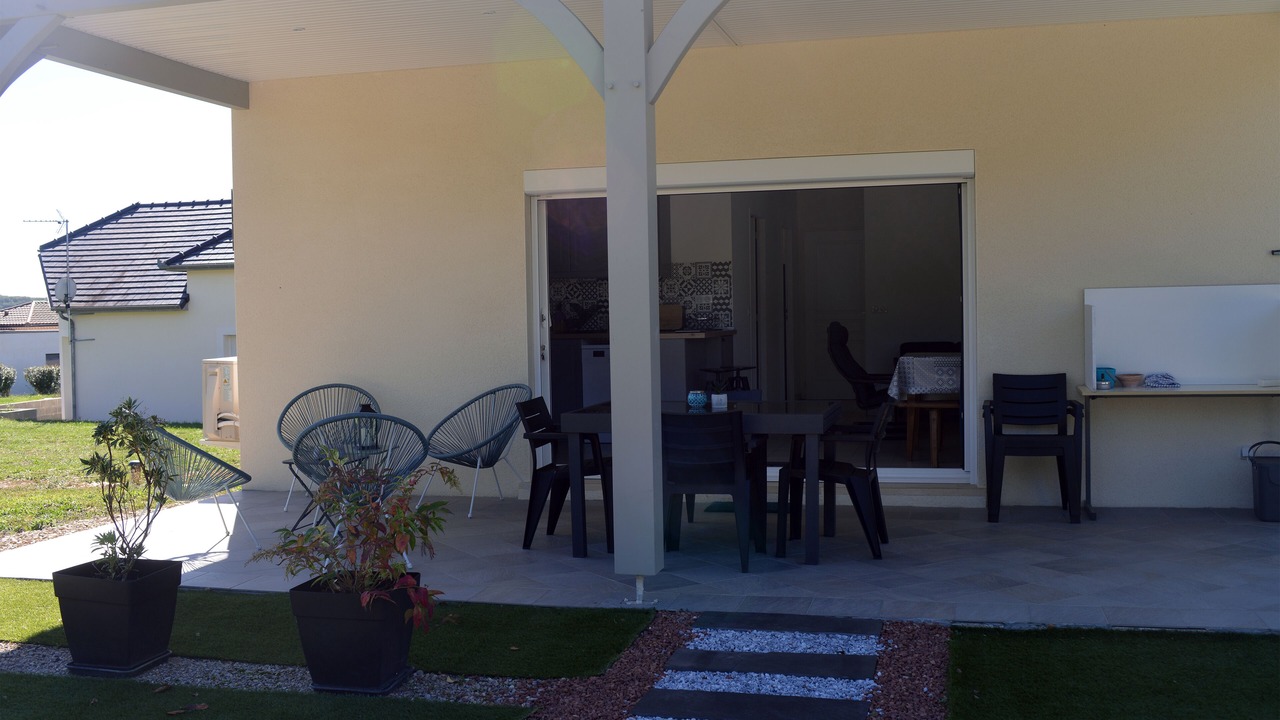 Photo of Outdoor in Martel