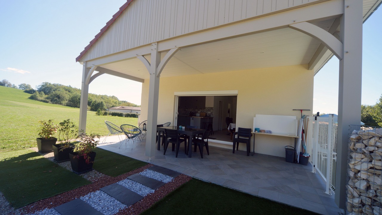 Photo of Outdoor in Martel