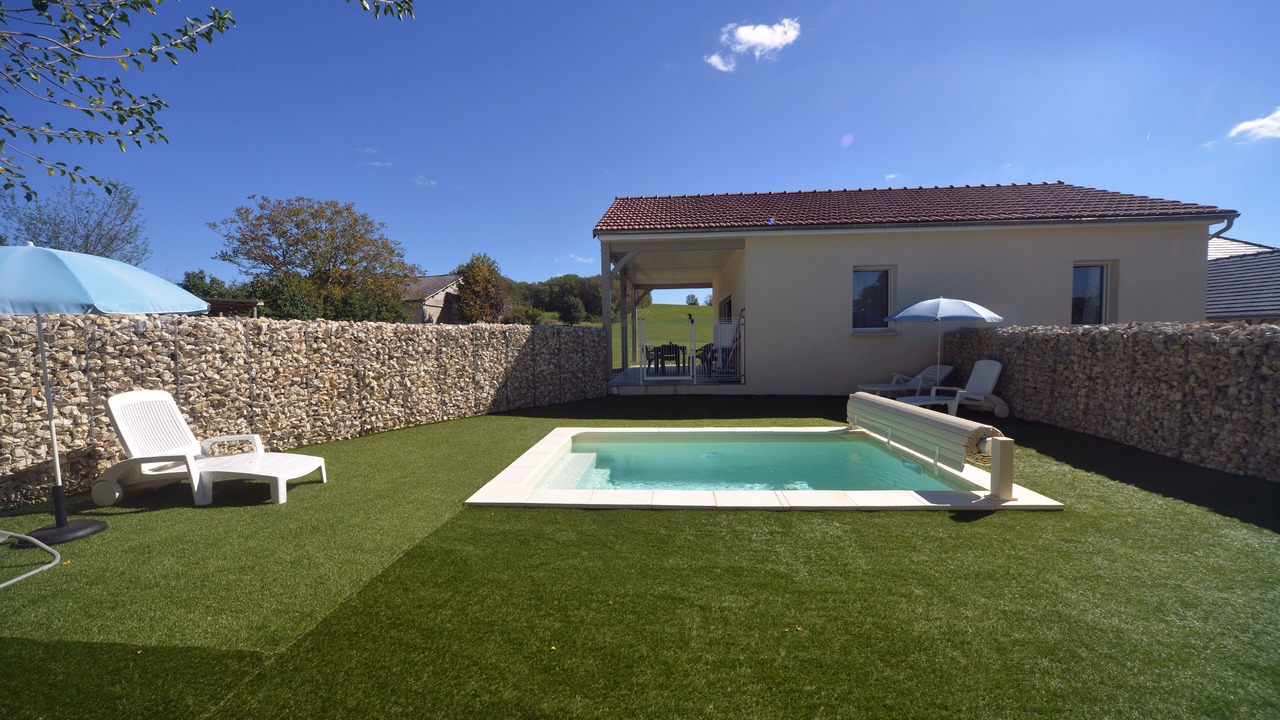 Photo of Outdoor in Martel