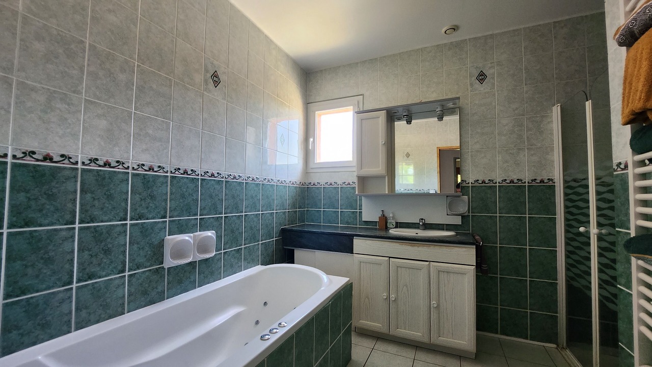 Photo of Bathroom in Saint-Julien-de-Peyrolas
