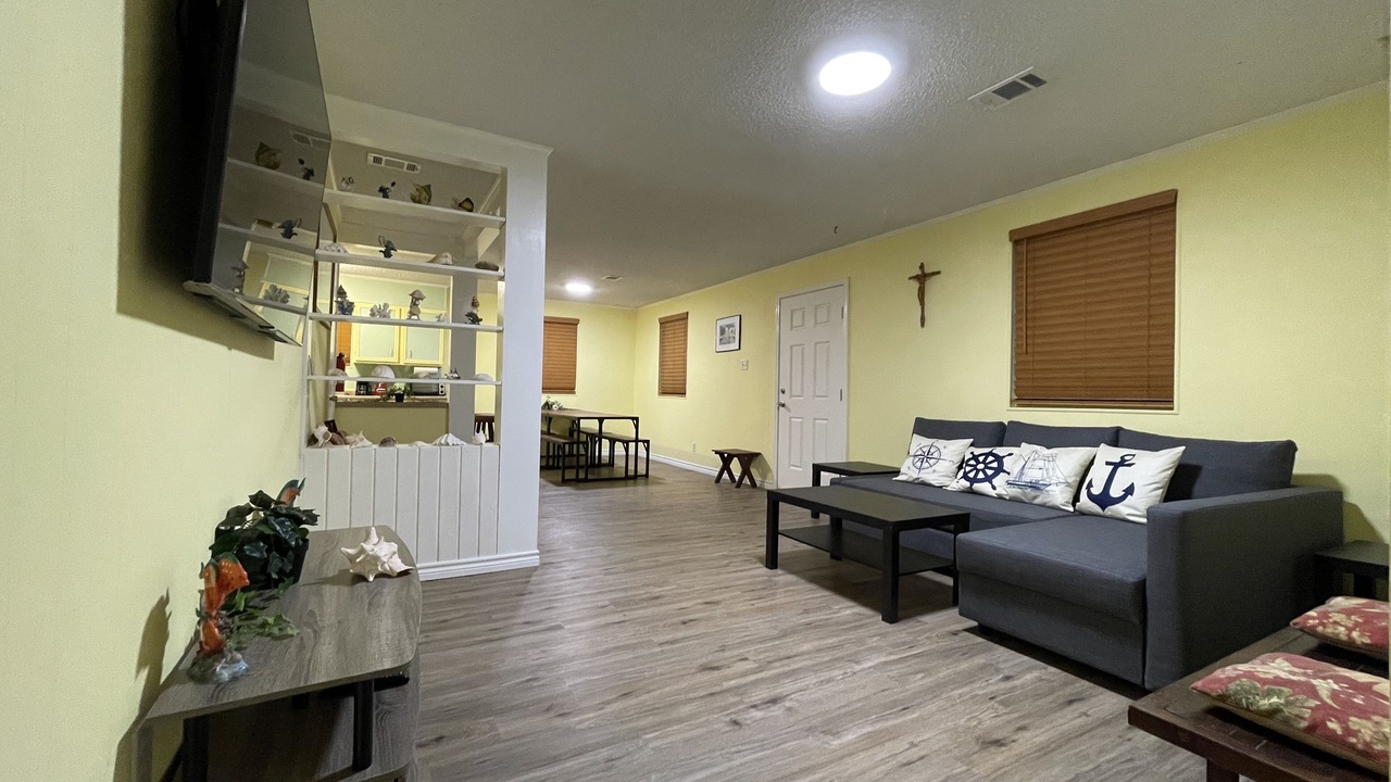 Photo of Livingroom in Surfside Beach