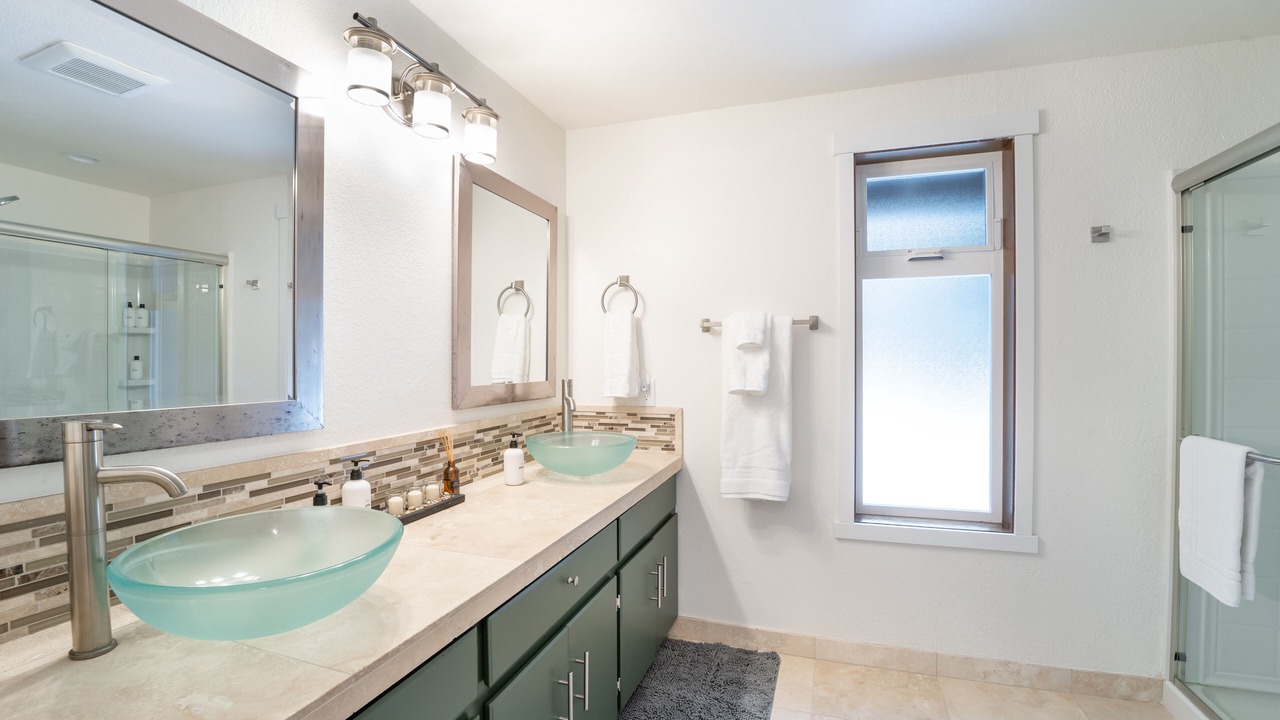 Photo of Bathroom in Skykomish