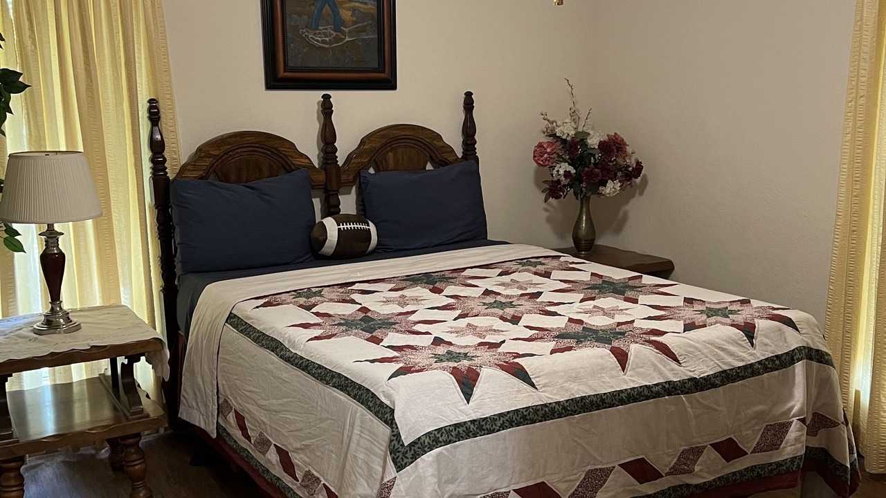 Photo of Bedroom in Caldwell