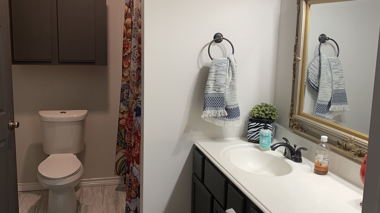 Photo of Bathroom in Ringgold