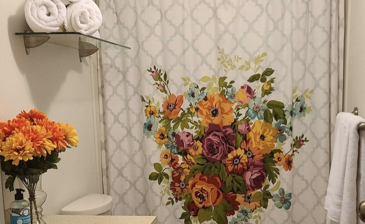 Photo of Bathroom in Desert Aire