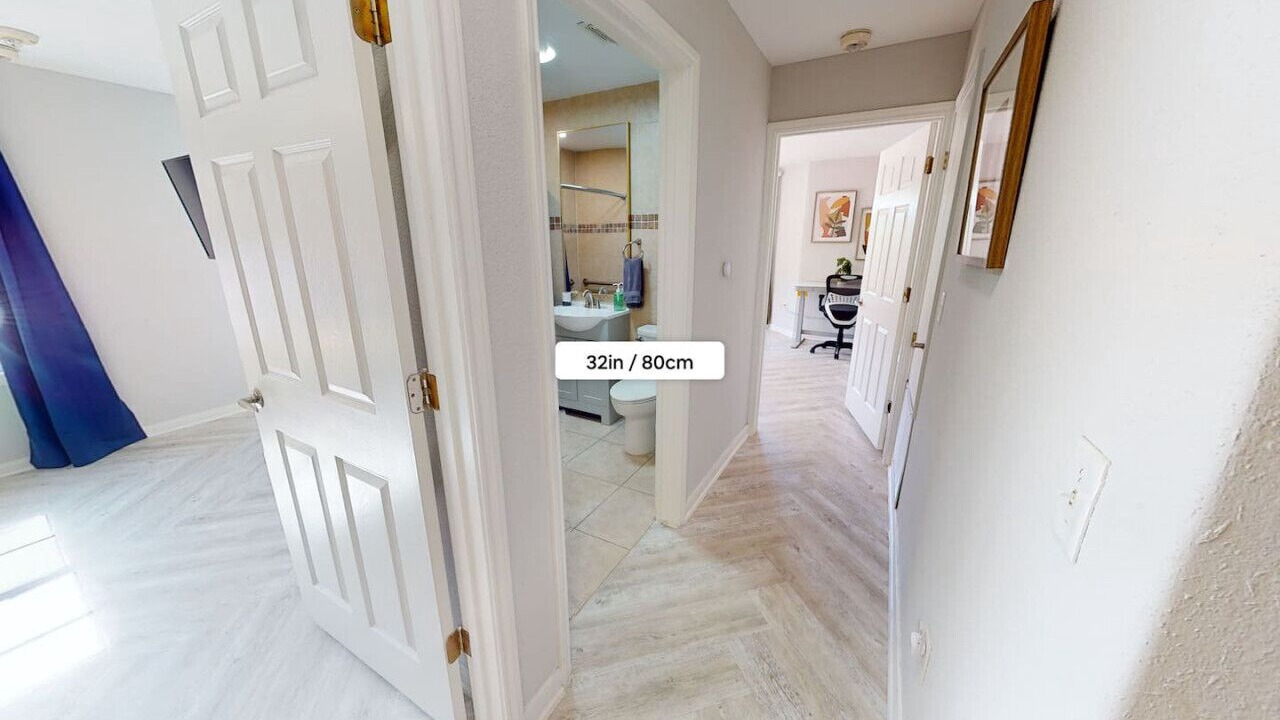 Photo of Bathroom in Medical Center District