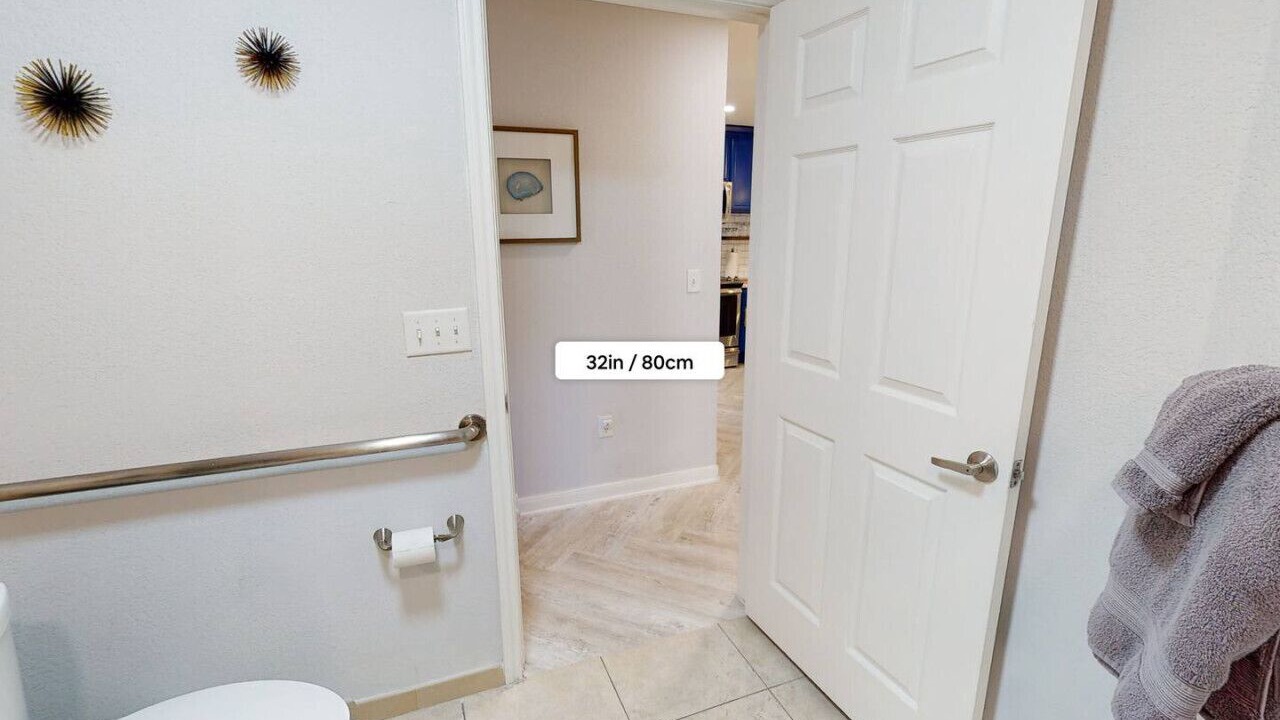 Photo of Bathroom in Medical Center District