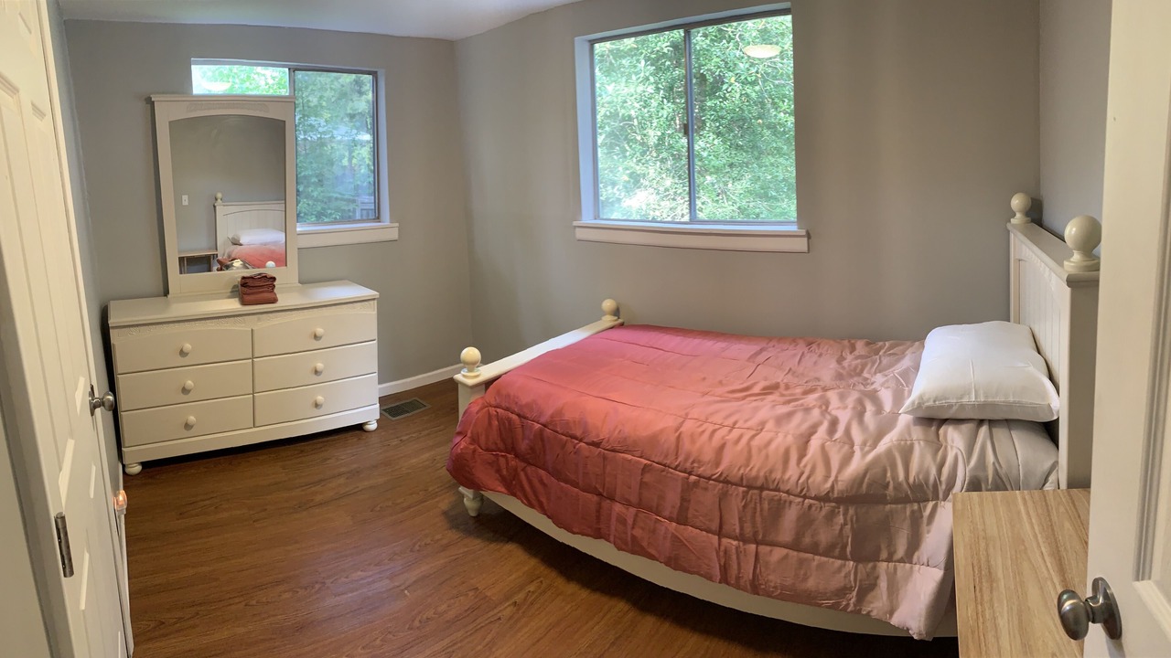 Photo of Bedroom in Hattiesburg