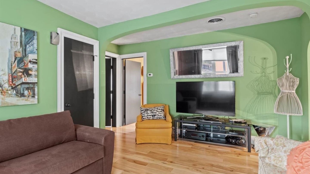 Photo of Bedroom in Seneca Falls