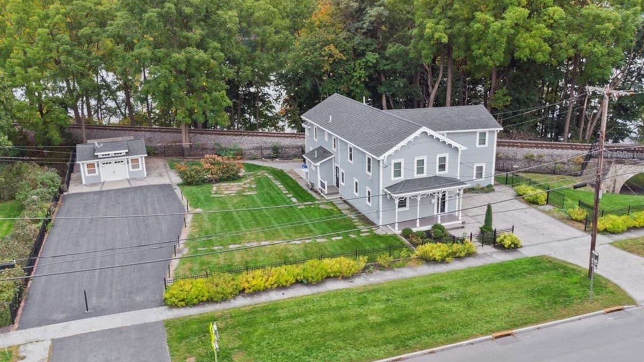 Photo of Outdoor in Seneca Falls