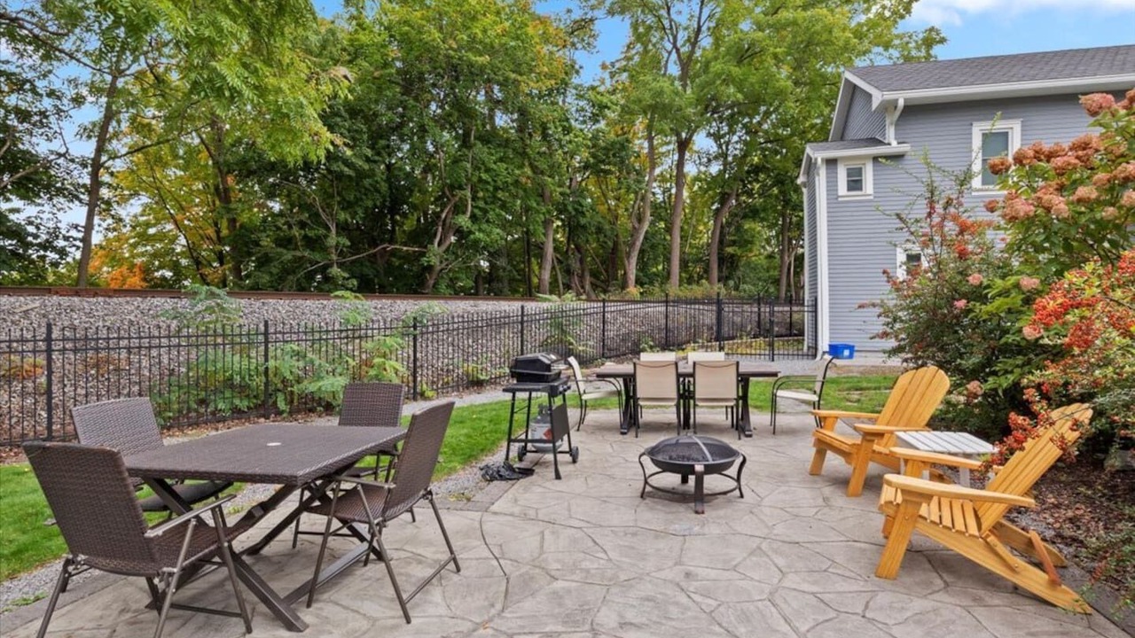 Photo of Outdoor in Seneca Falls