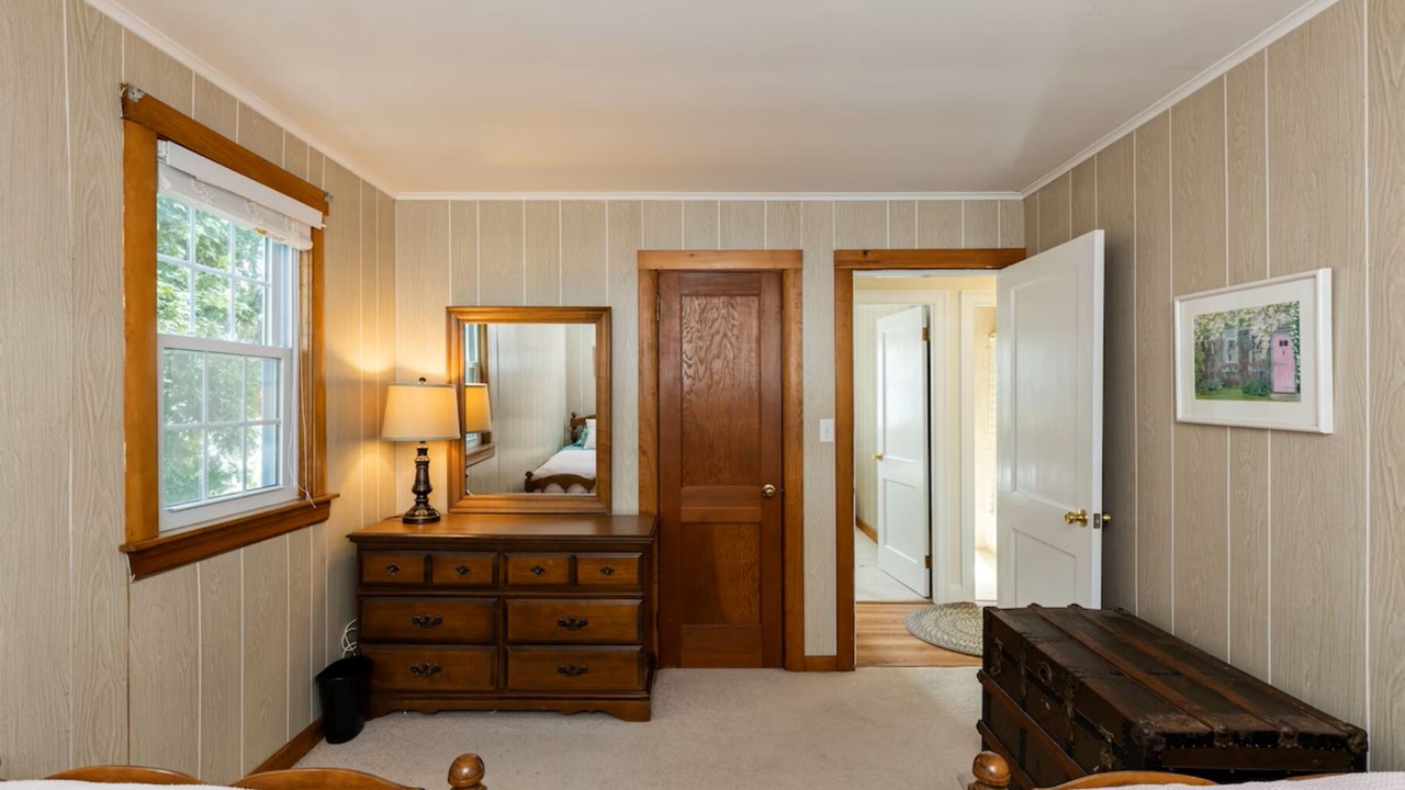 Photo of Bedroom in Popponesset