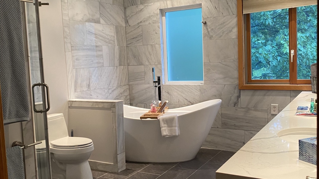 Photo of Bathroom in Burdett