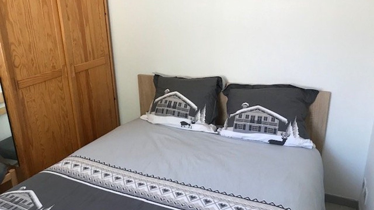 Photo of Bedroom in Esquieze-Sere