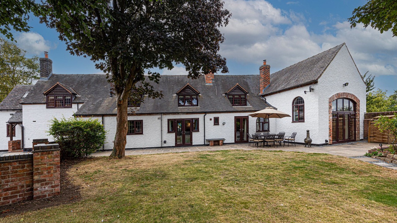 Photo of Others in Snarestone