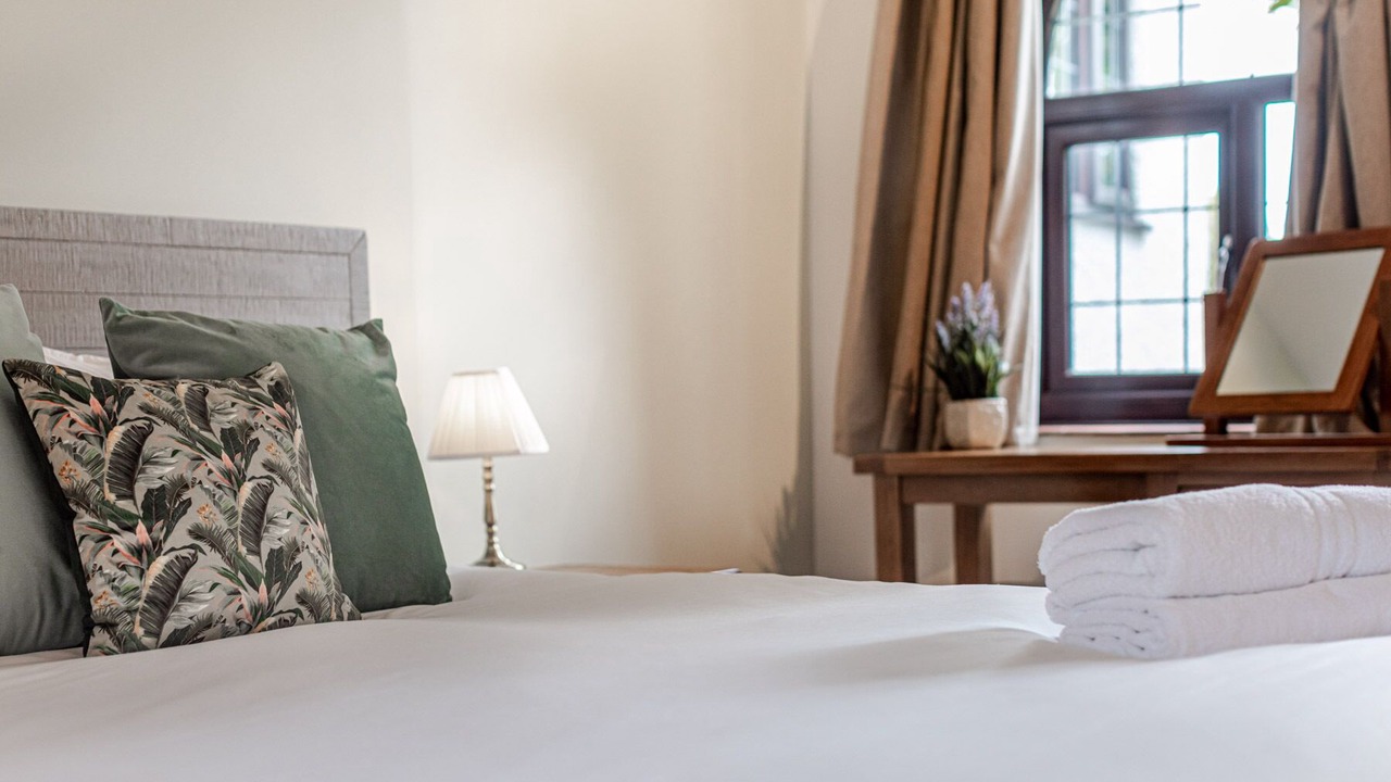 Photo of Others in Snarestone