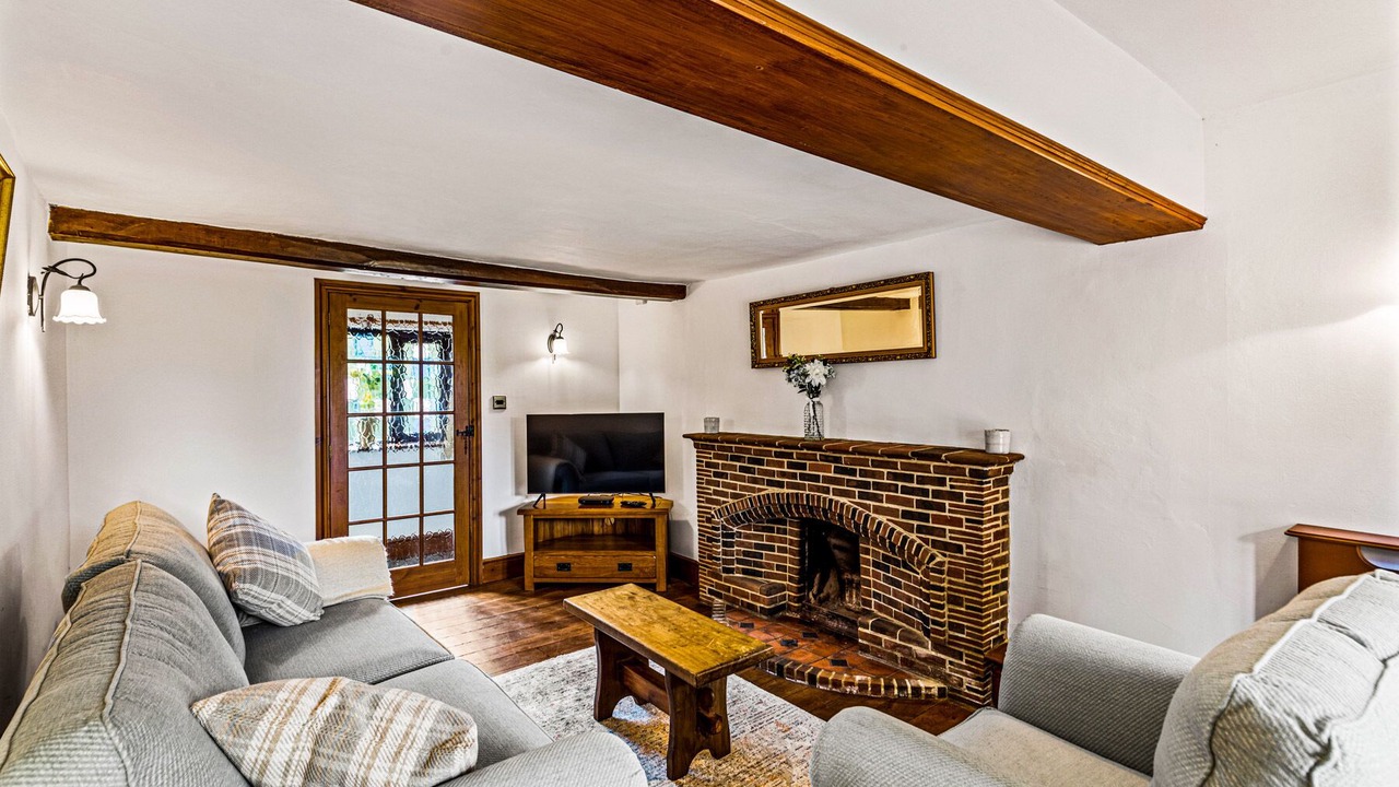 Photo of Livingroom in Snarestone