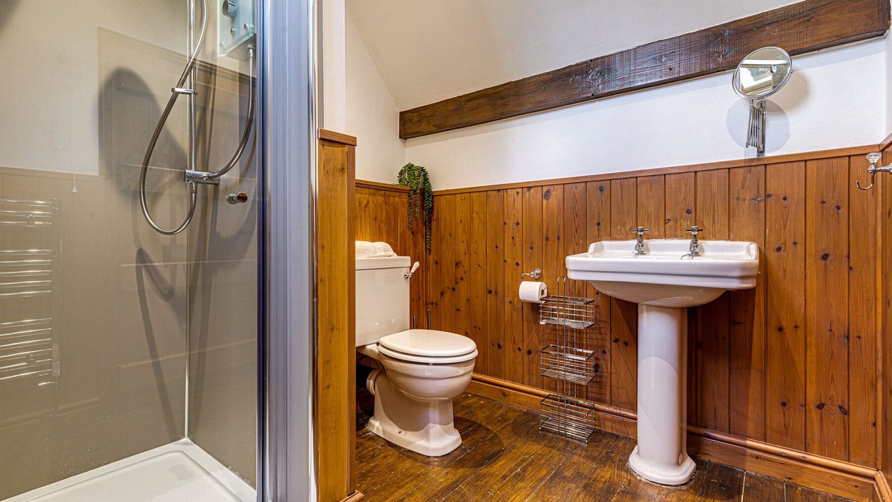 Photo of Others in Snarestone