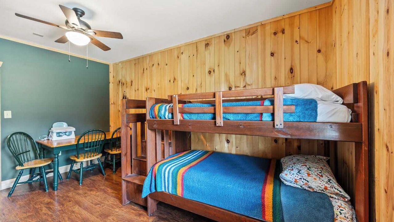 Photo of Bedroom in Union Hall
