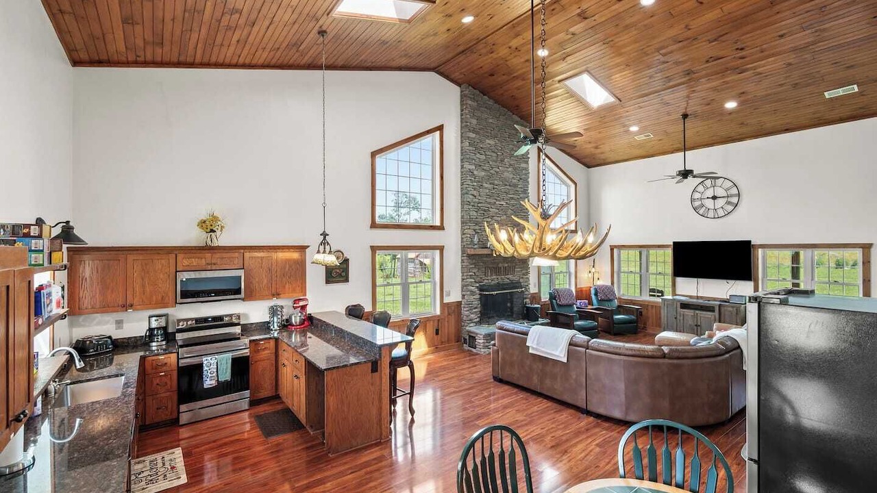 Photo of Bedroom in Union Hall