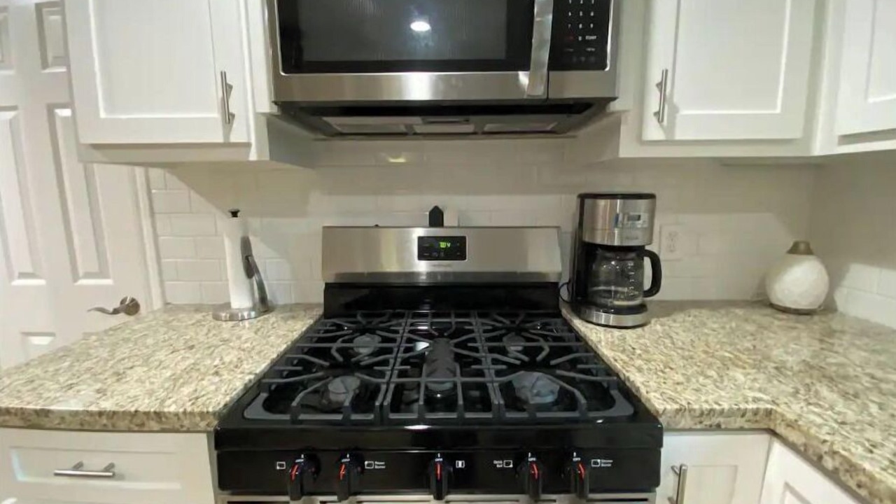 Photo of Kitchen in Groves
