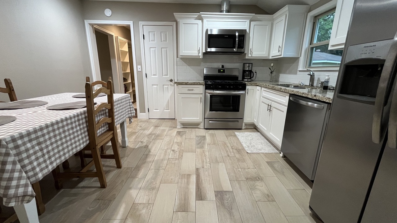 Photo of Kitchen in Groves