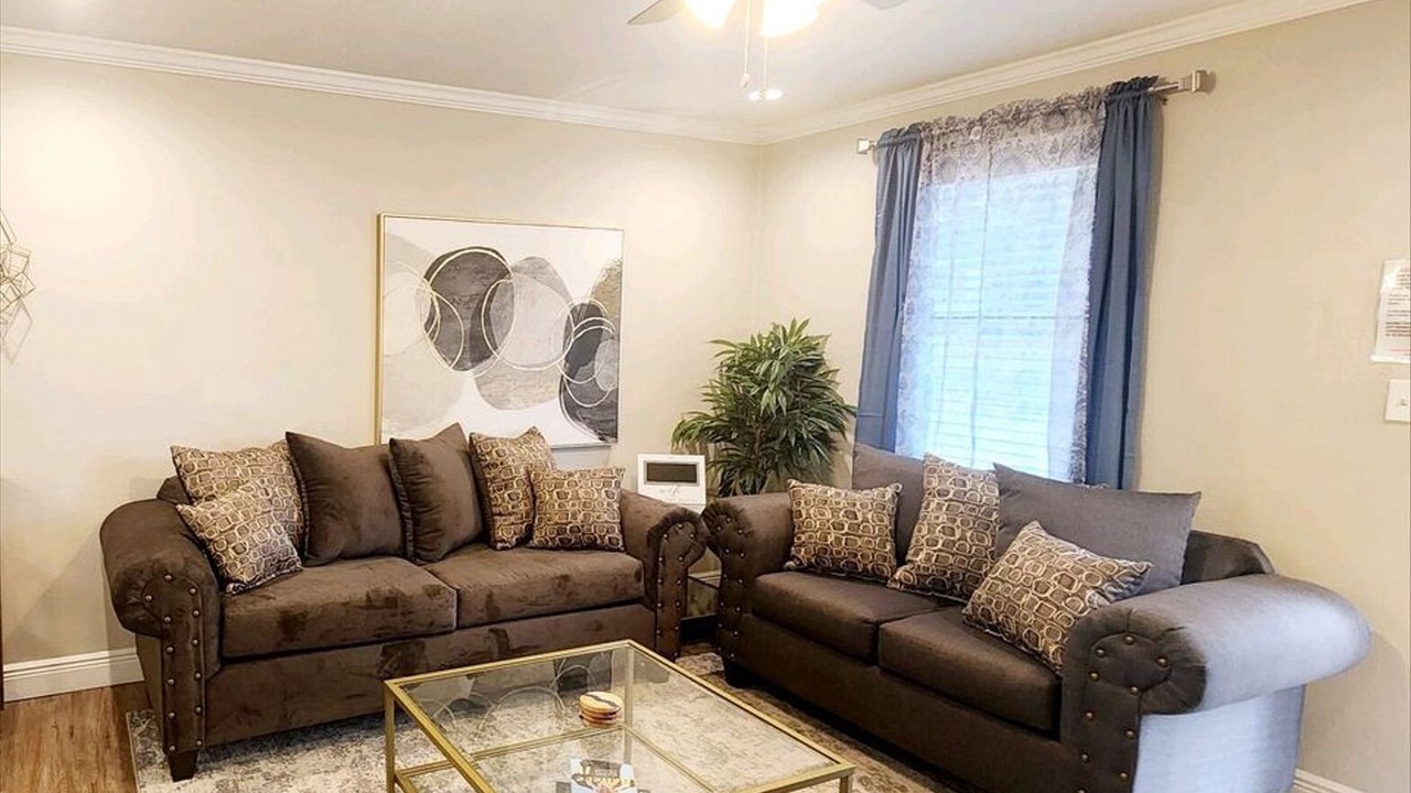 Photo of Livingroom in Hattiesburg