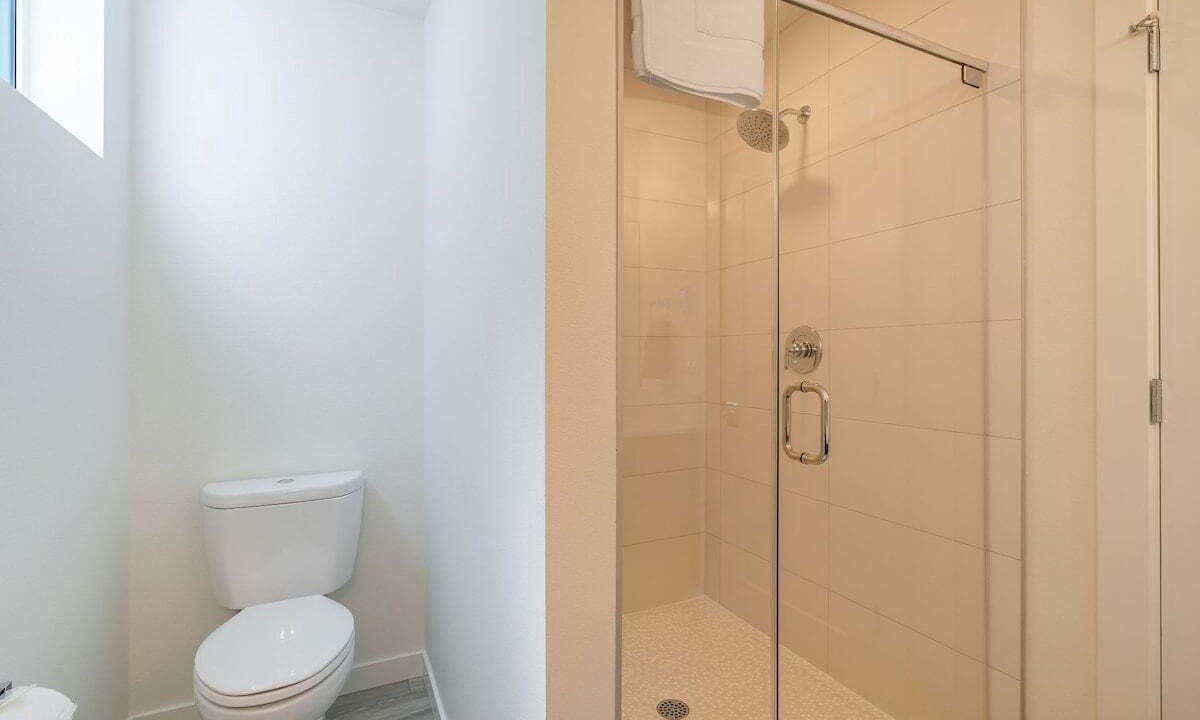 Photo of Bathroom in Broadway