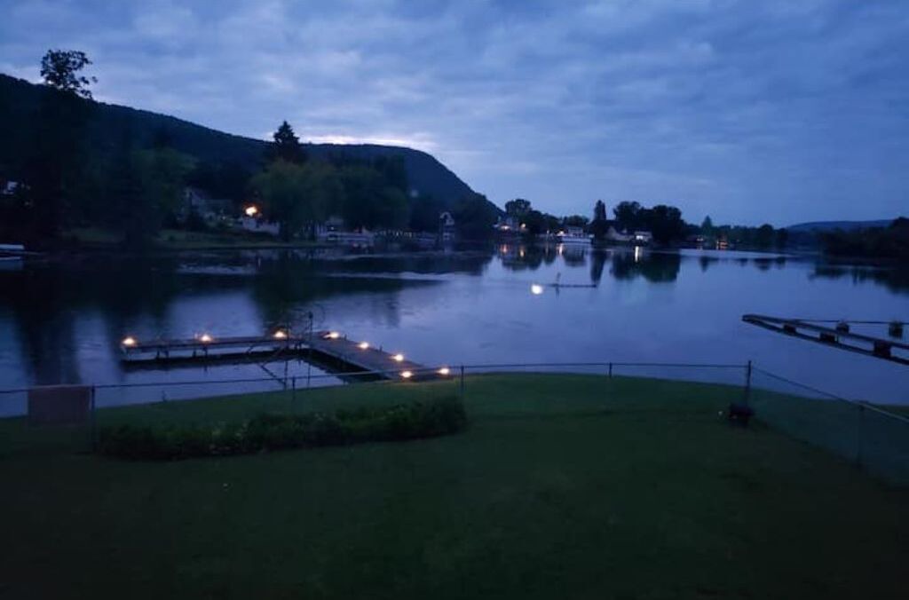Photo of Others in Homer