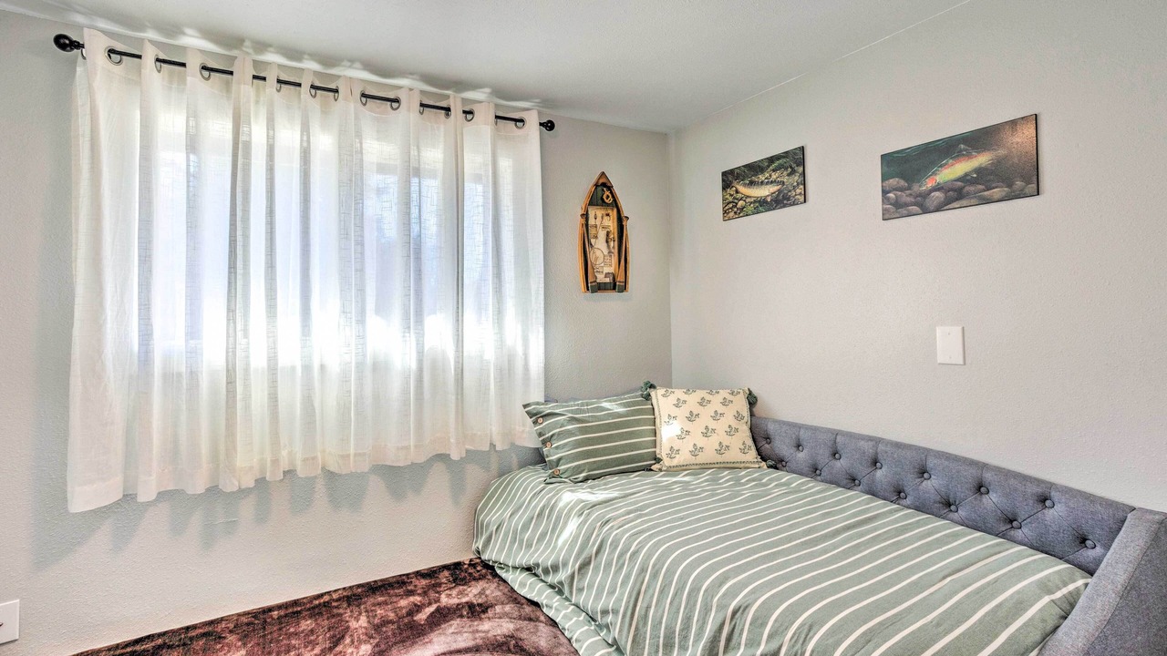 Photo of Others in Lacey