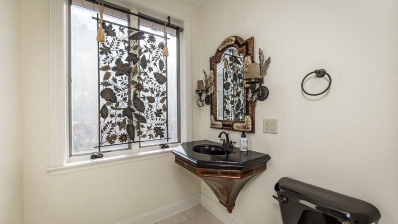 Photo of Bathroom in Bee Branch