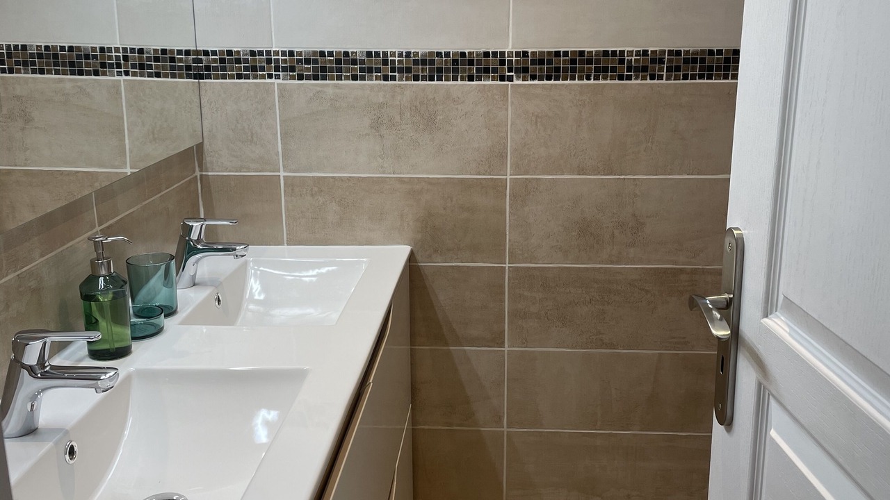 Photo of Bathroom in Salignac-Eyvignes