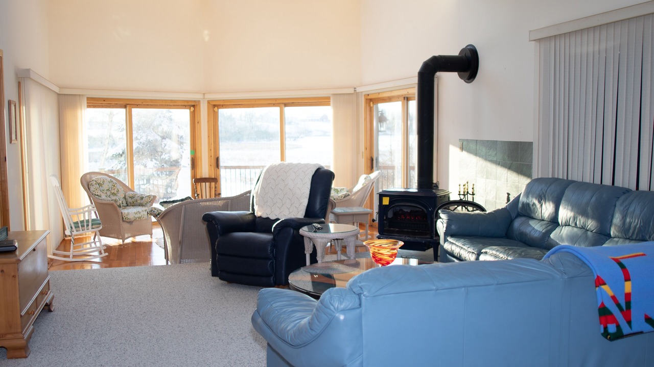 Photo of Livingroom in East Troy