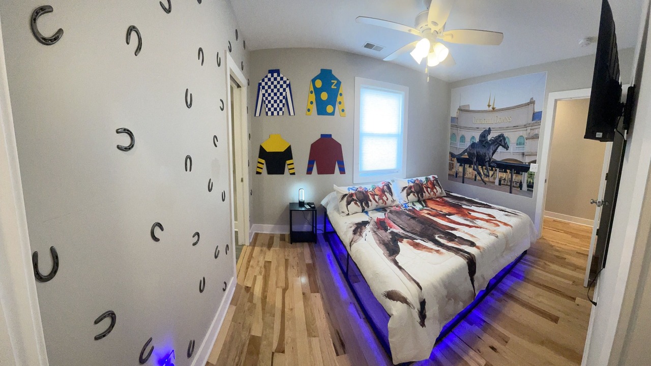 Photo of Bedroom in Shelby Park