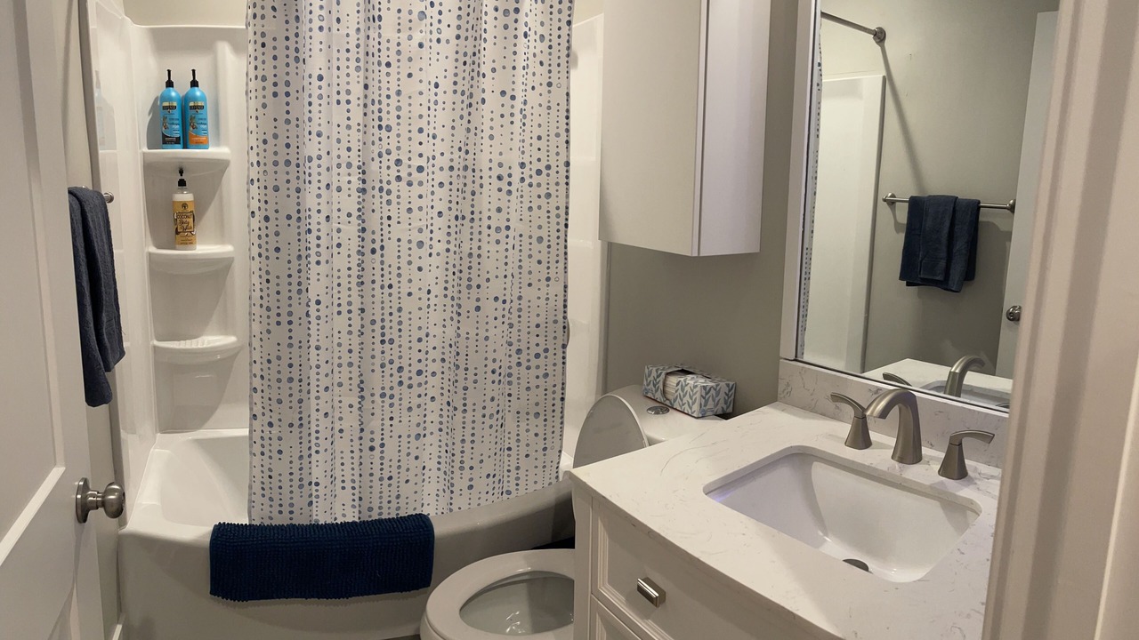 Photo of Bathroom in Shelby Park