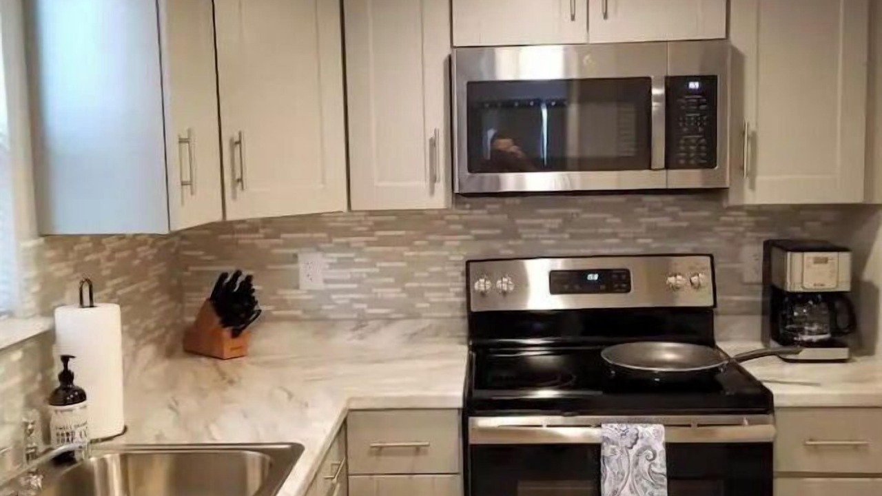 Photo of Kitchen in Biggs Field